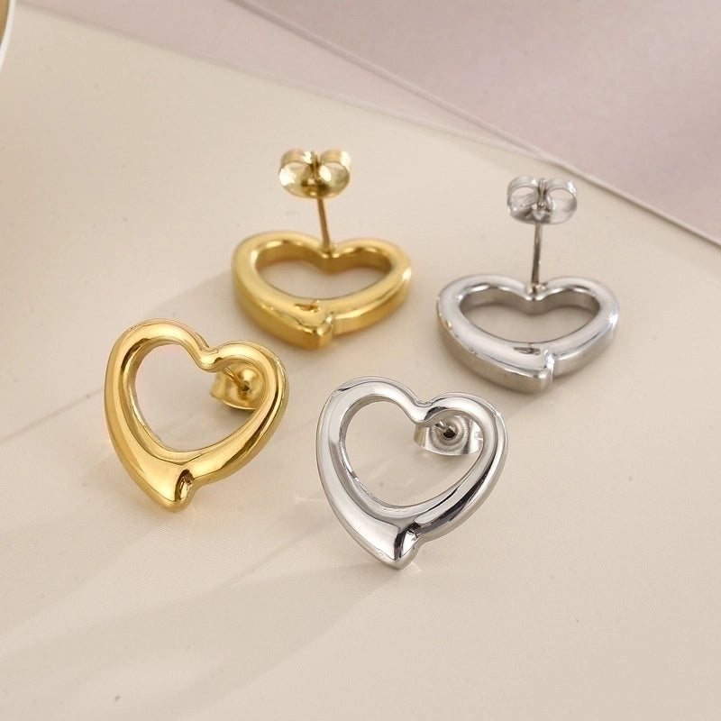 10 / Edelstahl Ohrstecker Herz silber- oder goldfarbig