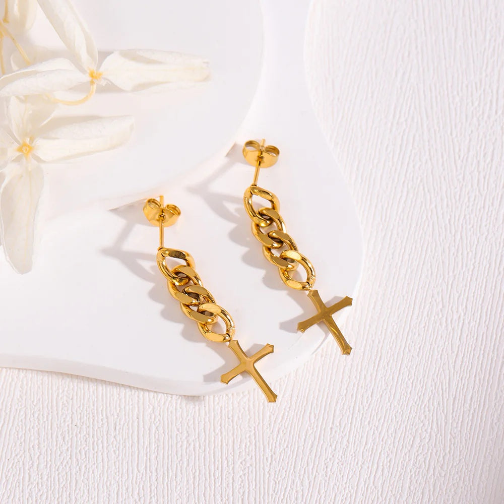 8 Edelstahl Ohrstecker Kreuz silber oder goldfarbig