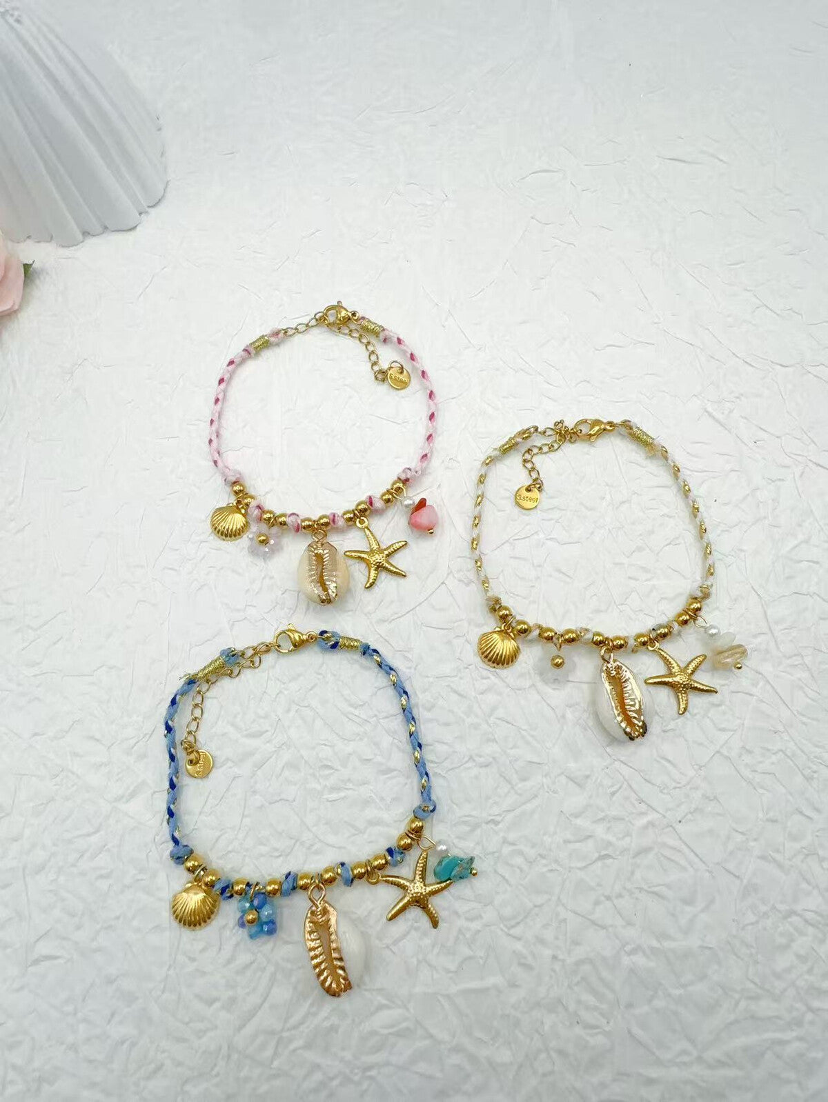 25 / Edelstahl Armband Sommerstyle Muschel Seestern 3 verschiedene Farben