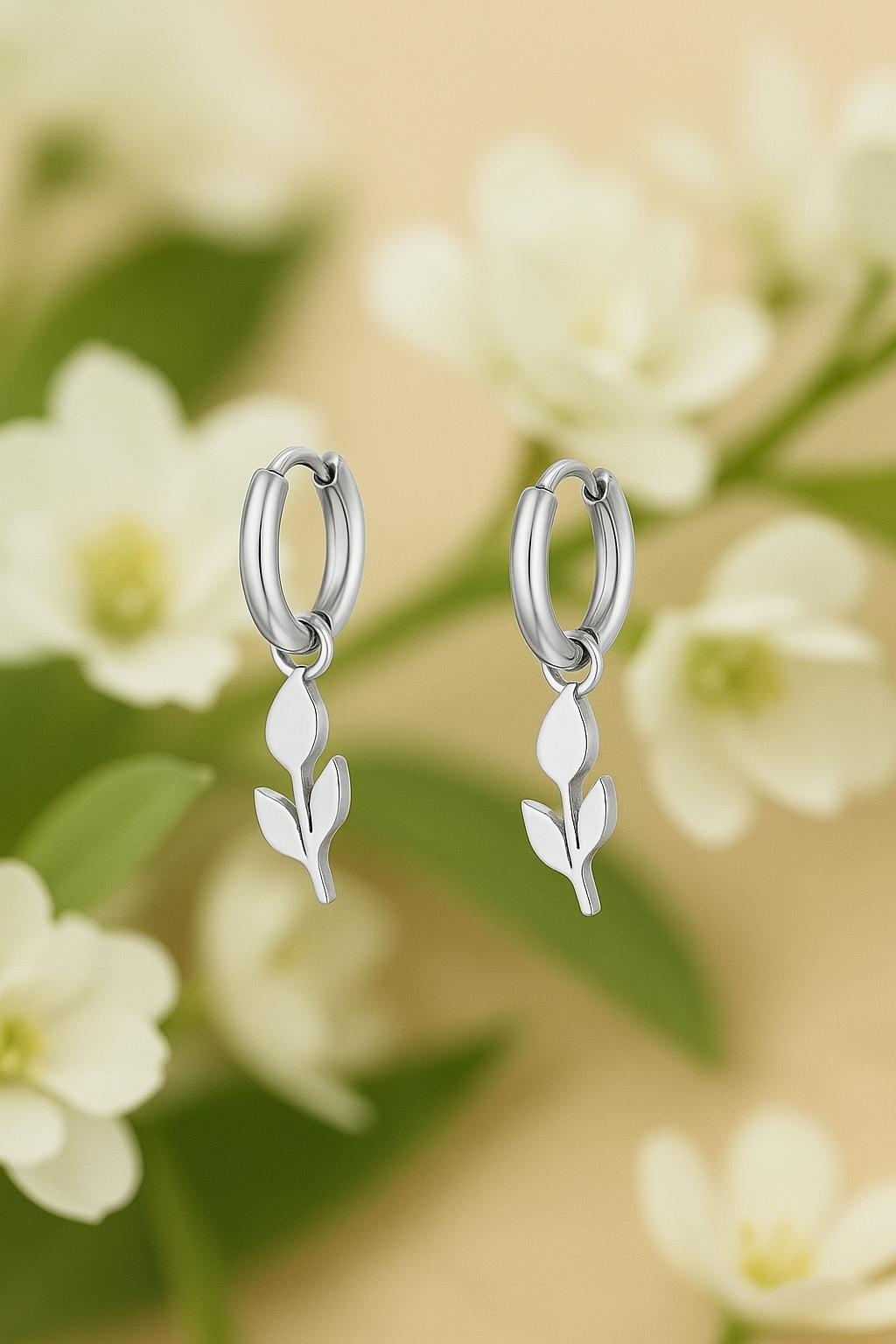 63 / Edelstahl Ohrstecker Flower Tulpe silber- oder goldfarbig